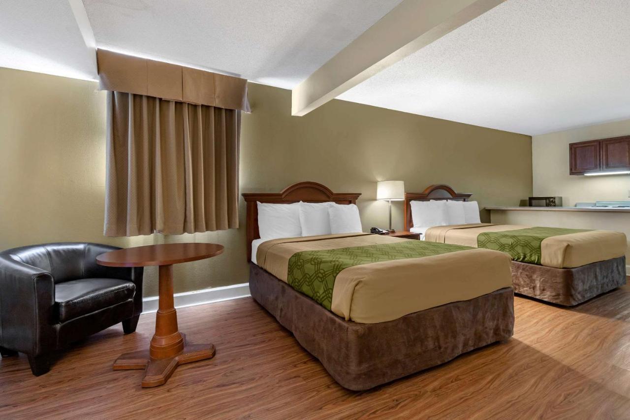 Lugoff Econo Lodge Inn & Suites מראה חיצוני תמונה