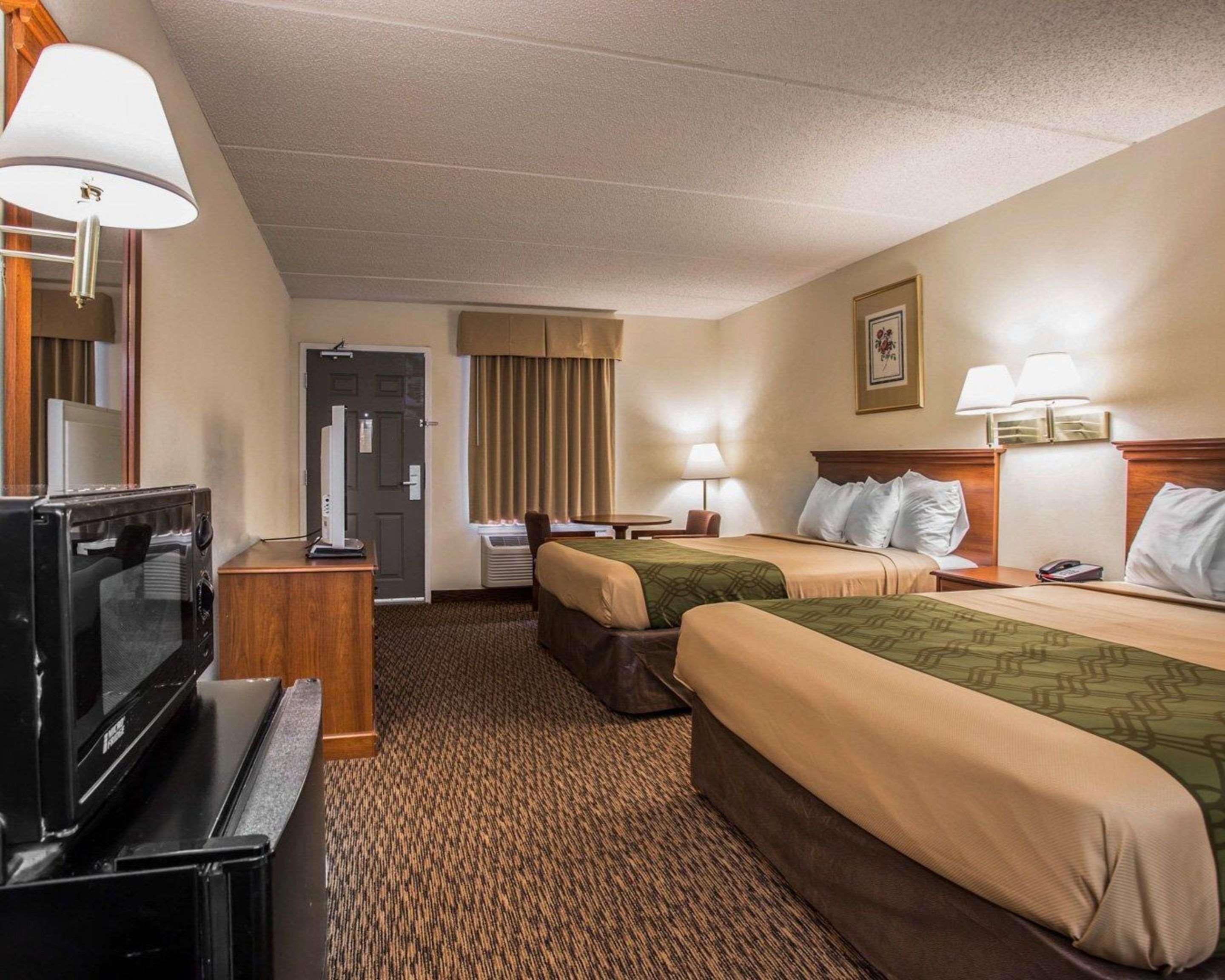 Lugoff Econo Lodge Inn & Suites מראה חיצוני תמונה