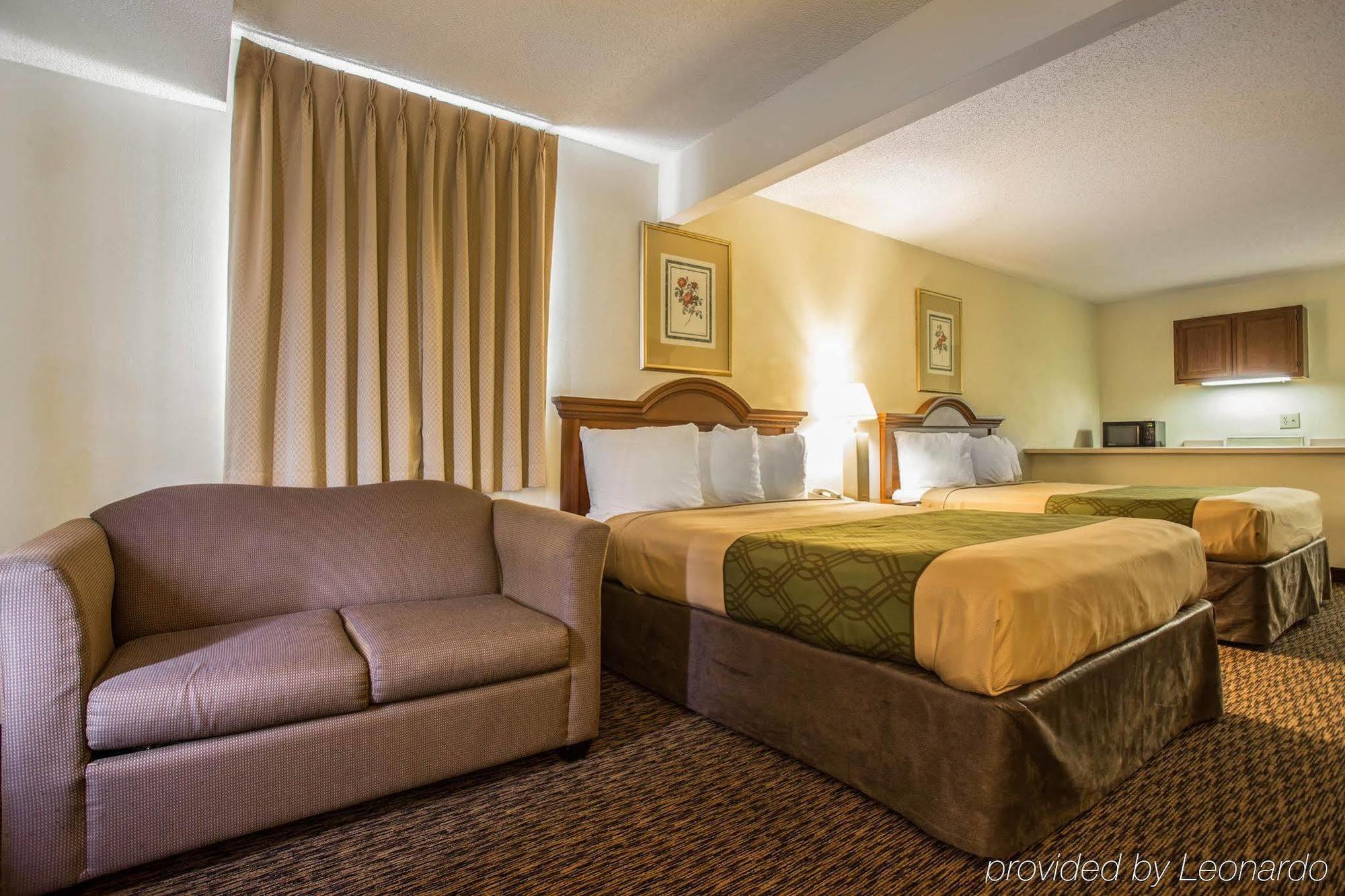 Lugoff Econo Lodge Inn & Suites מראה חיצוני תמונה