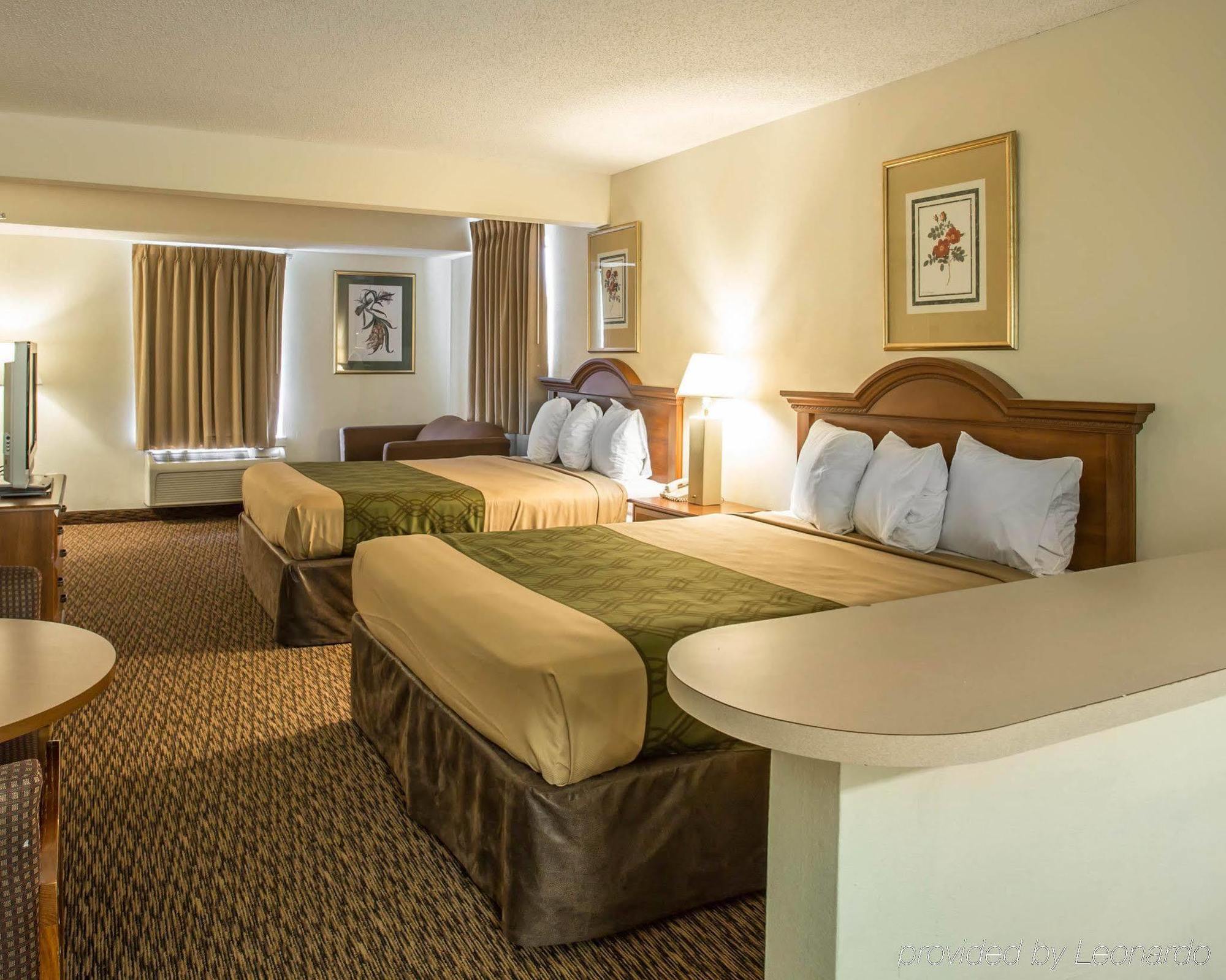 Lugoff Econo Lodge Inn & Suites מראה חיצוני תמונה